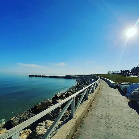 A826 Carson A Apartment *