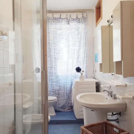 Apartment A826 Carson A *